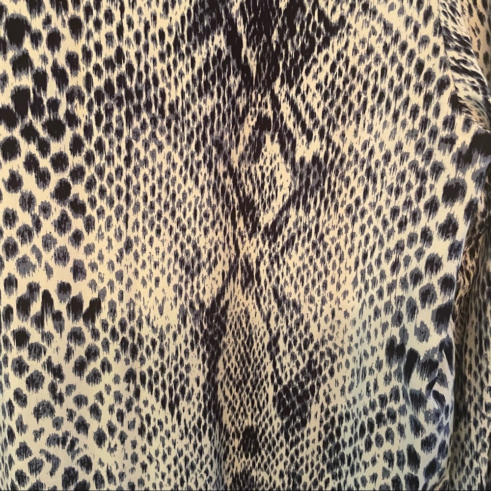 Soft Joie Blouse Top - Picture 7 of 7